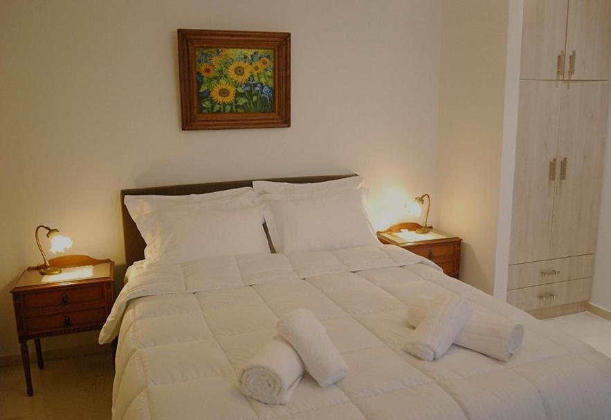 Heraklion Center Boutique 3 Bedroom Apartment Penelope Dış mekan fotoğraf